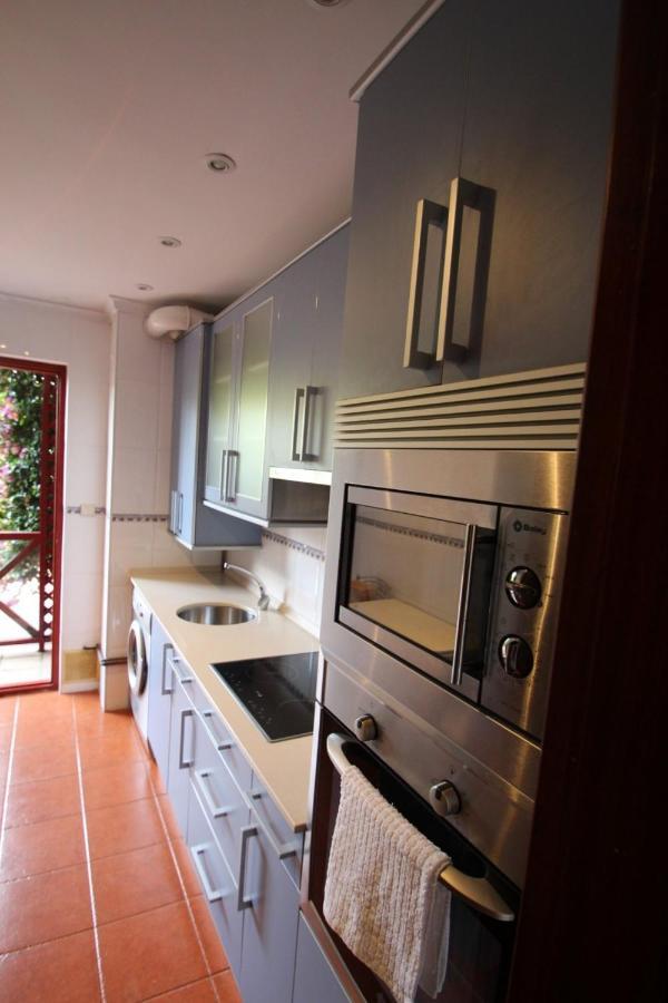 Apartamento En Complejo Residencial Rovacias Comillas Exterior photo